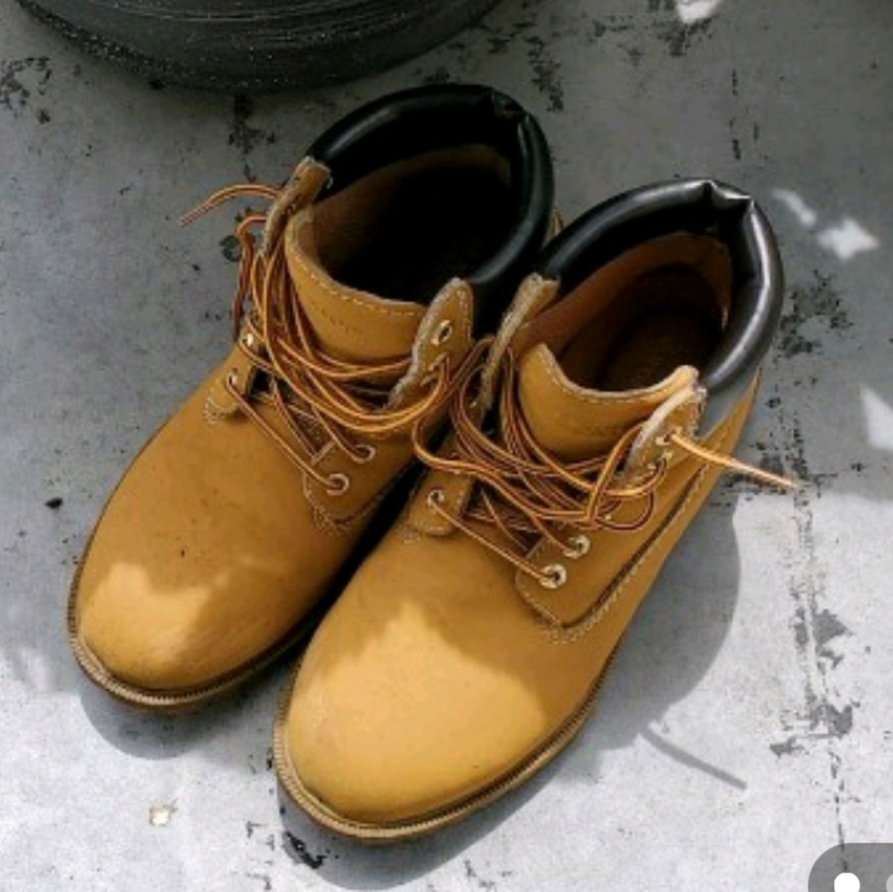 Work boots